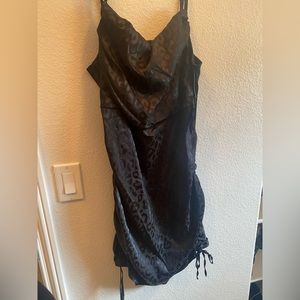 Wild Fable fitted black leopard dress